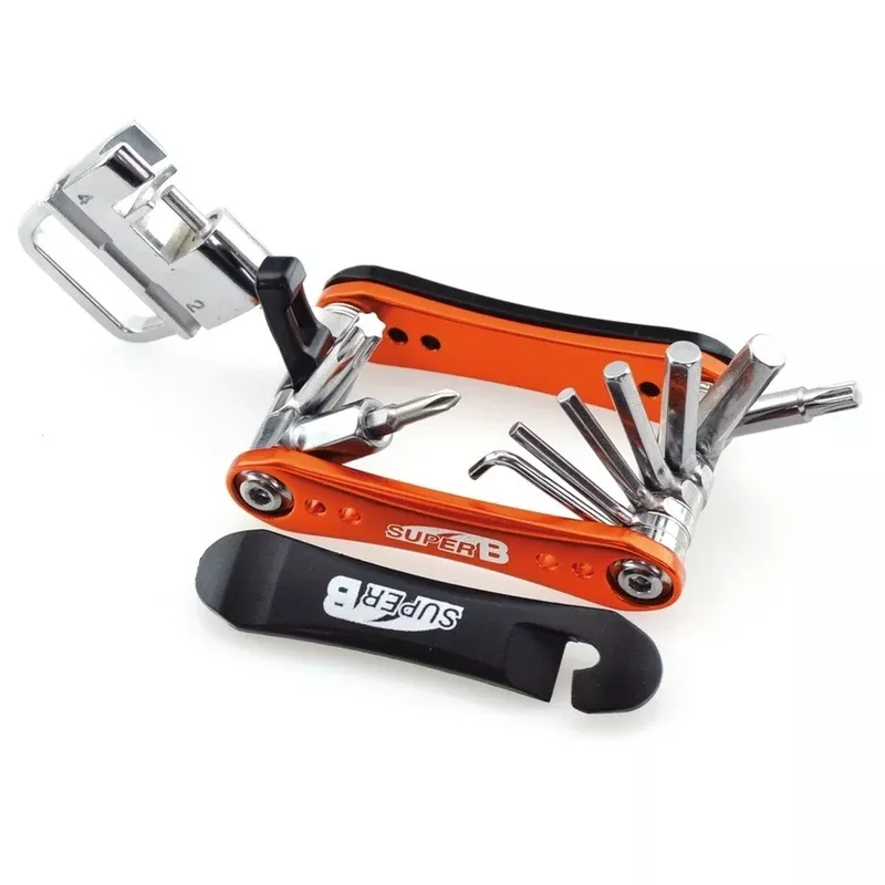 18-function folding tool